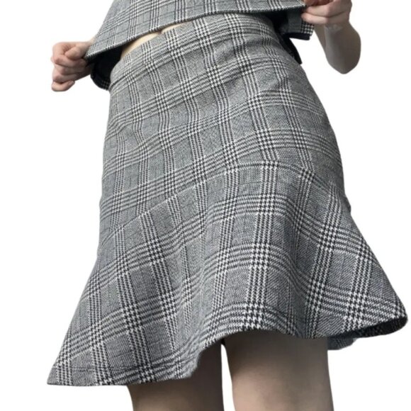 Banana Republic Factory Petite Navy Blue & White Houndstooth Check Plaid Skirt - Picture 1 of 11
